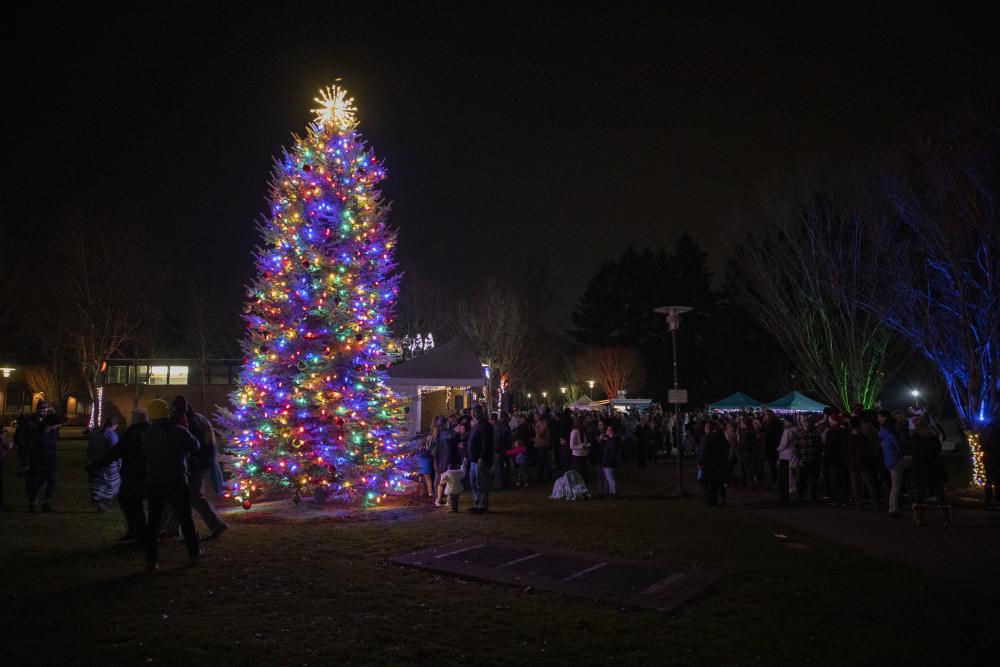 Community Tree Lighting City of Wilsonville Oregon